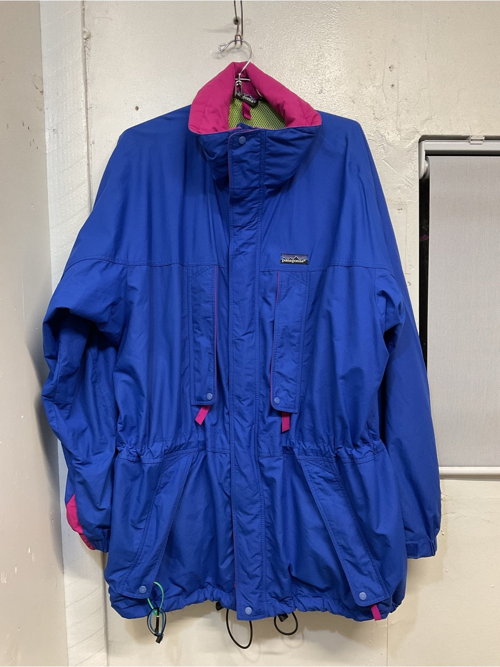Vintage 90’s Patagonia Ski Jacket- Large
